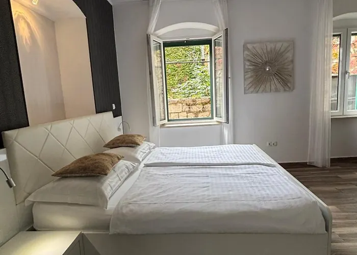 Apartament Fictilis *